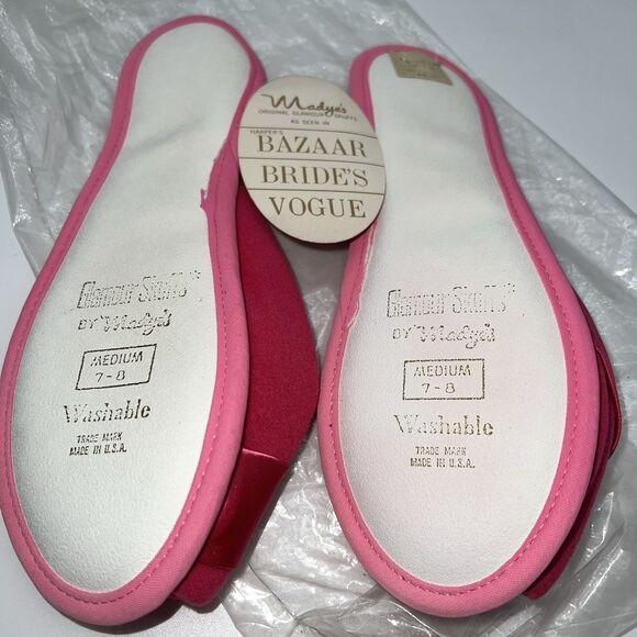 NIB 2 Pairs of Women’s VTG Madye’s Slippers w/Velvet-Satin Accent Green/Pink 7-8 - Picture 11 of 16